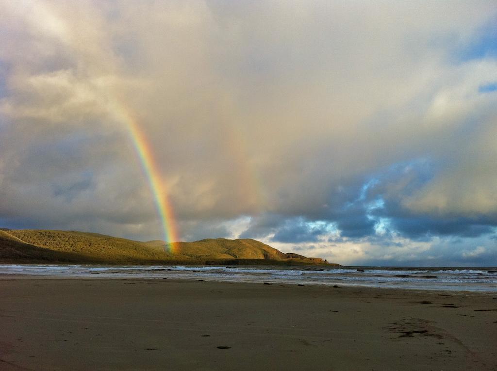 Cloudy Bay Beach House South Bruny ภายนอก รูปภาพ